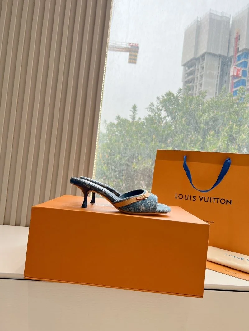 SunProtective Louis Vuitton Slippers 31826