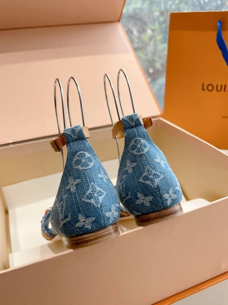 Cozy Louis Vuitton Slippers 31836