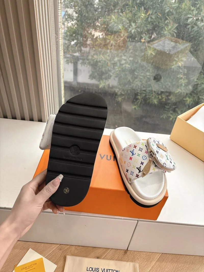 Louis Vuitton Slippers SmoothTexture 31830