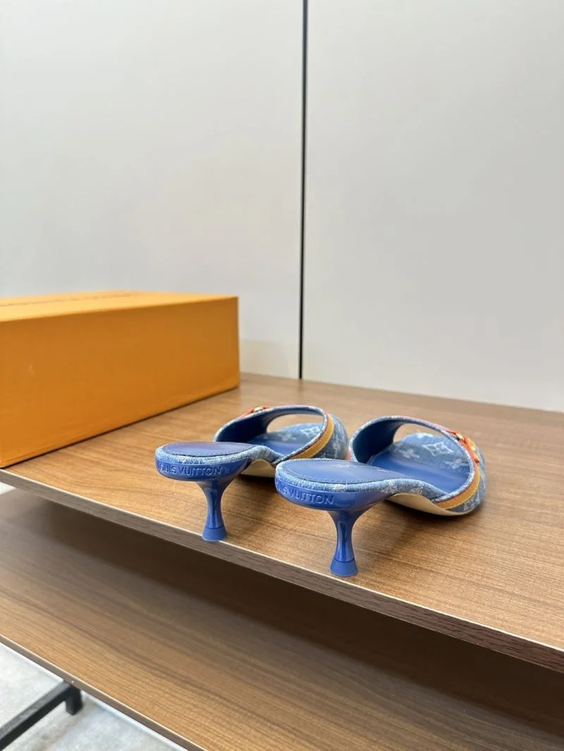 Louis Vuitton Slippers Cozy 31813