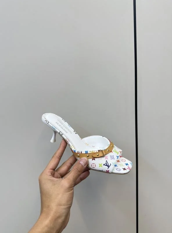 Vibrant Louis Vuitton Slippers 31807
