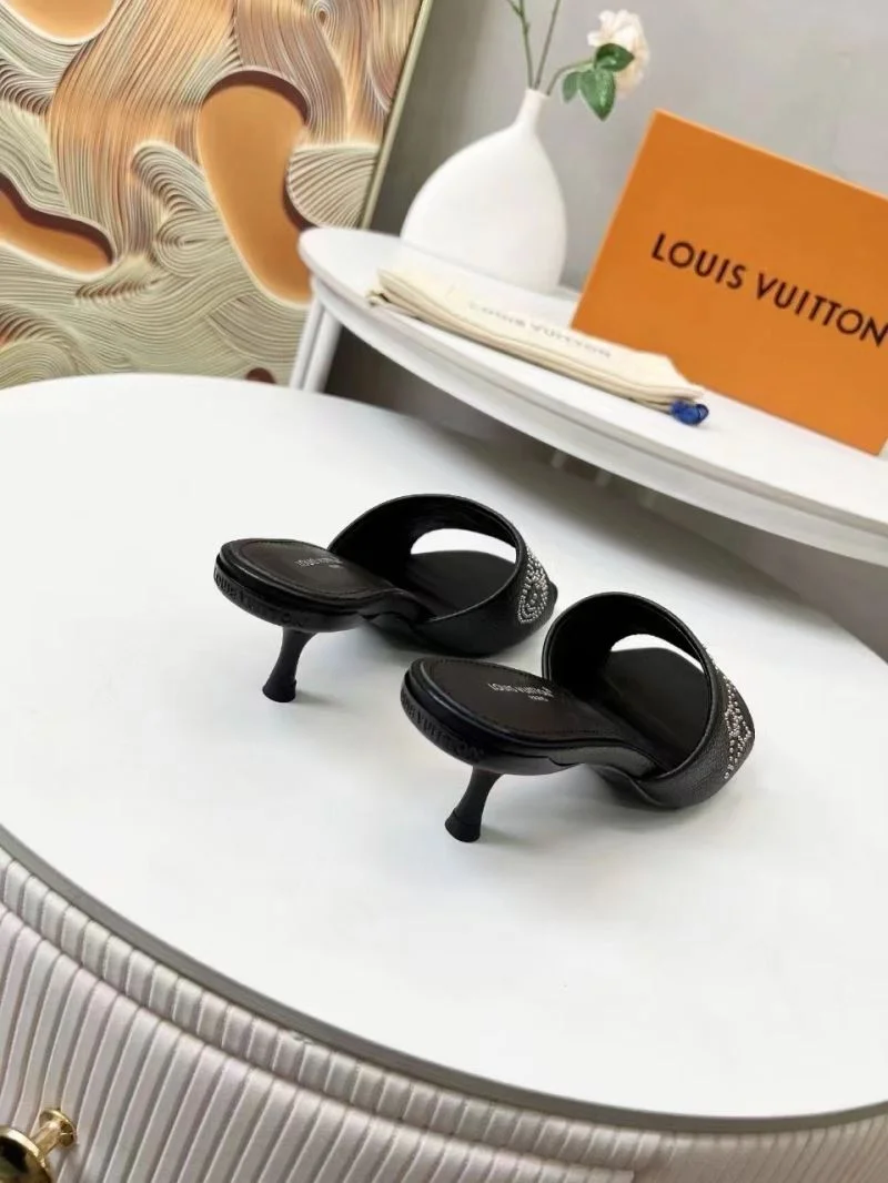 Louis Vuitton Slippers Casual 31806
