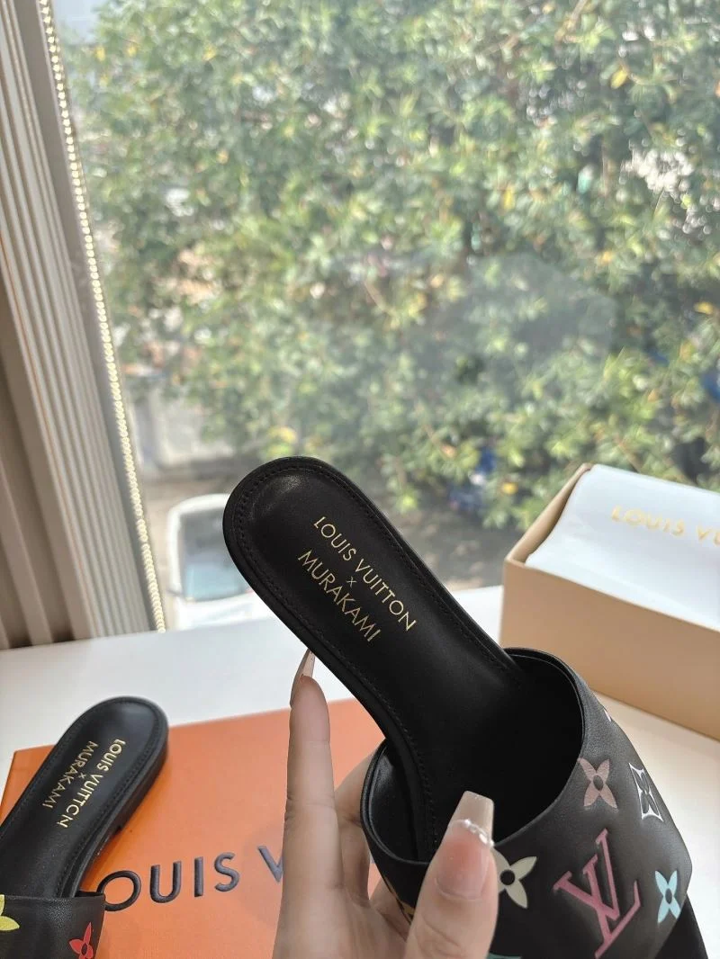 Vibrant Louis Vuitton Slippers 31768