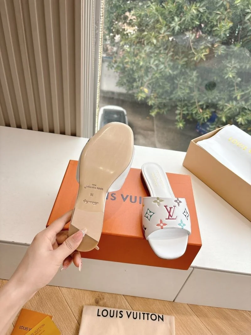 Louis Vuitton Slippers Flexible 31797