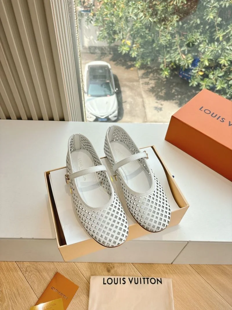 Louis Vuitton Slippers EyeCatching 31800