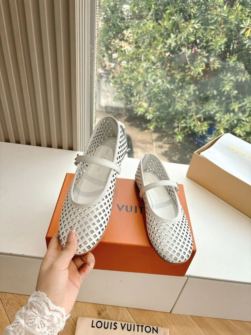 Louis Vuitton Slippers EyeCatching 31800