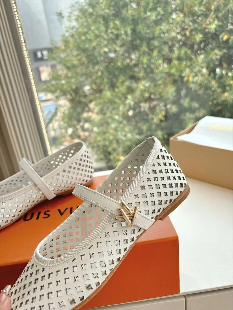 Louis Vuitton Slippers EyeCatching 31800