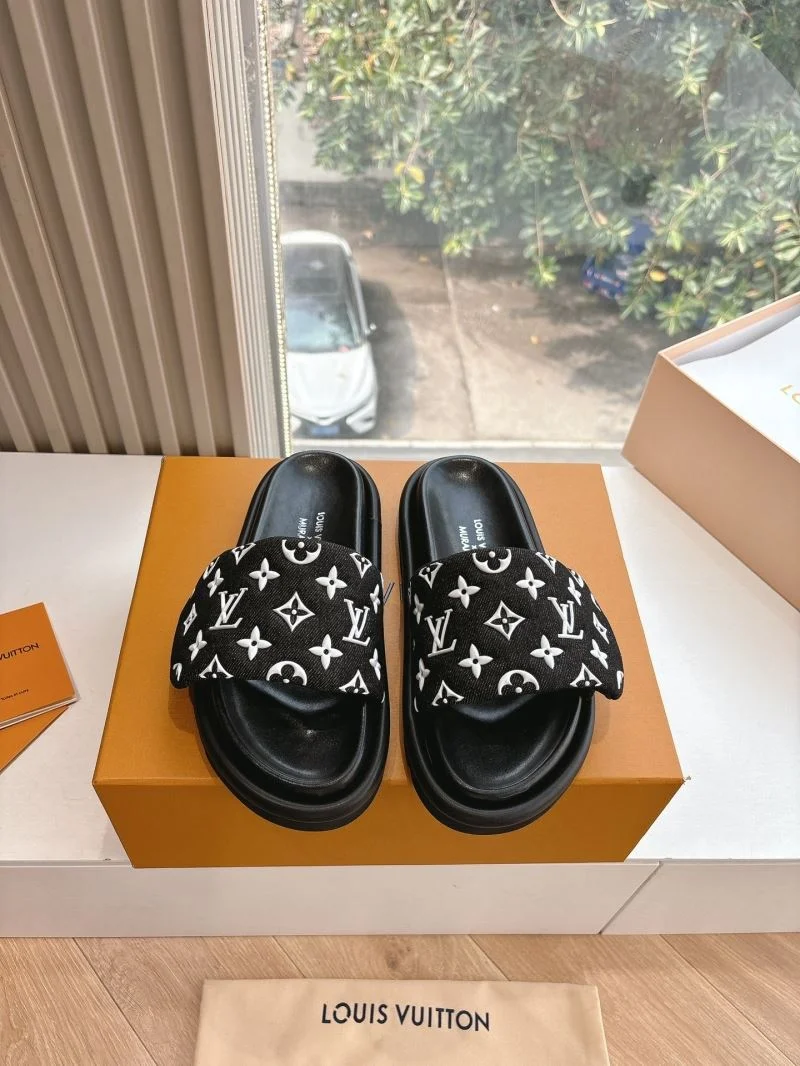 OnTrend Louis Vuitton Slippers 31796