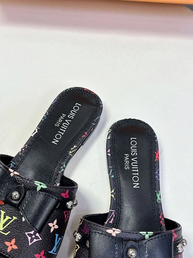 Seasonal Louis Vuitton Slippers 31774