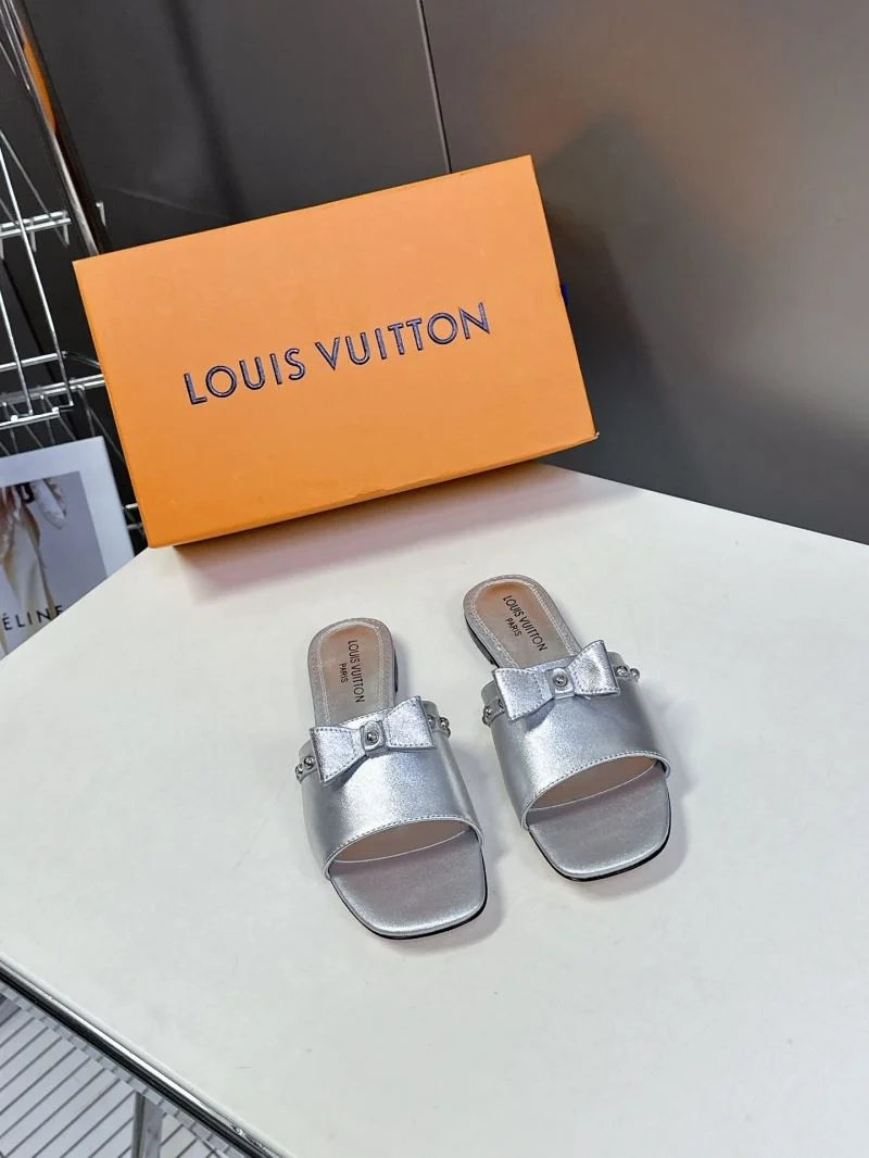 Stylish Louis Vuitton Slippers 31782