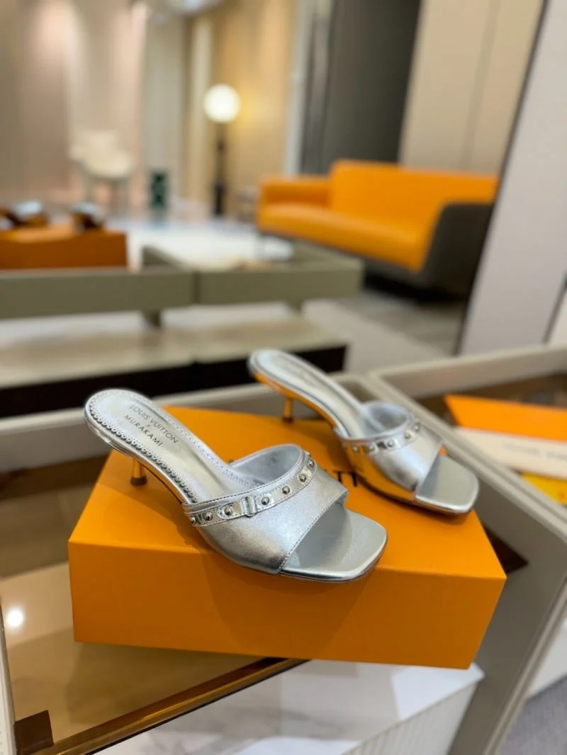 Resilient Louis Vuitton Slippers 31795