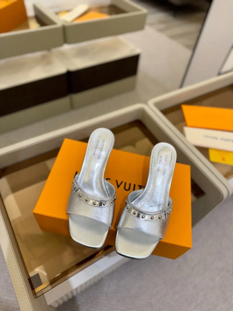 Resilient Louis Vuitton Slippers 31795