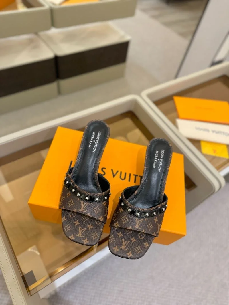Unique Louis Vuitton Slippers 31783