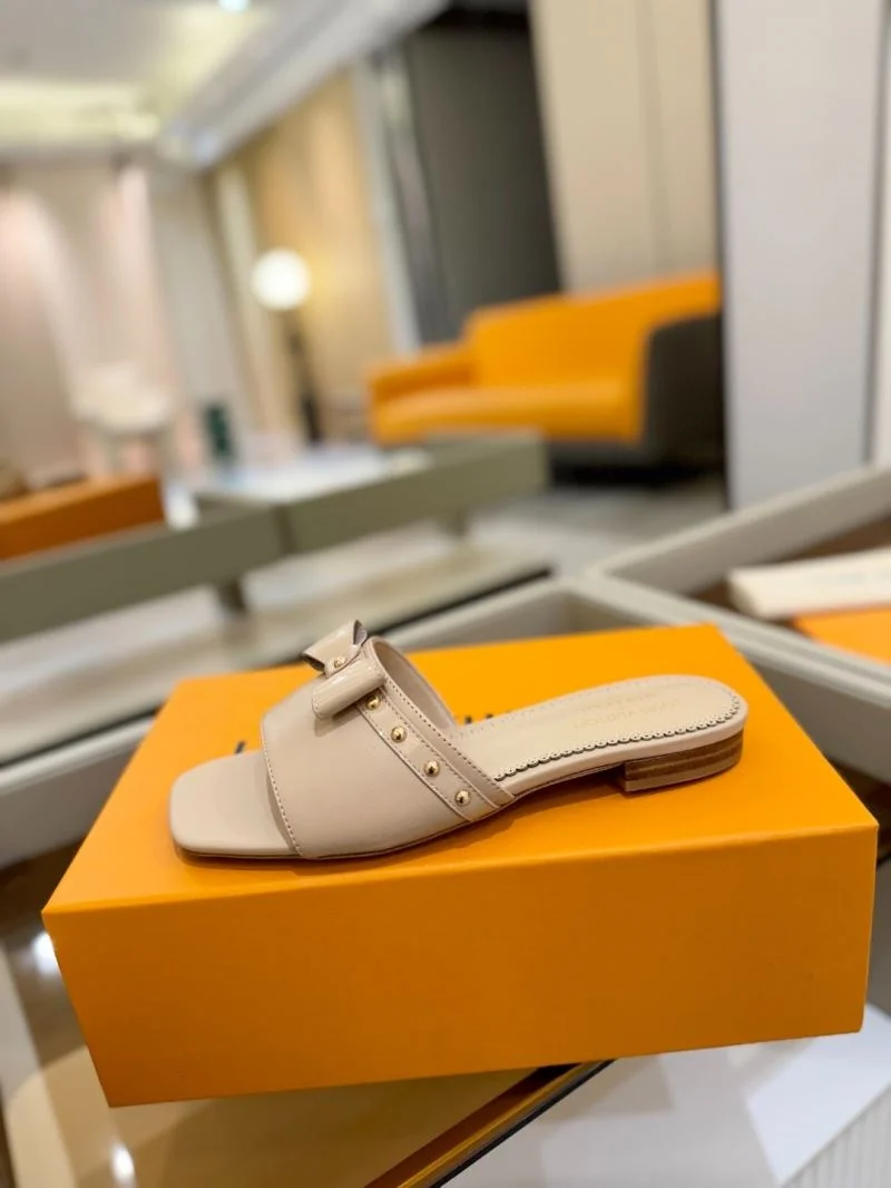 Louis Vuitton Slippers OnTrend 31779