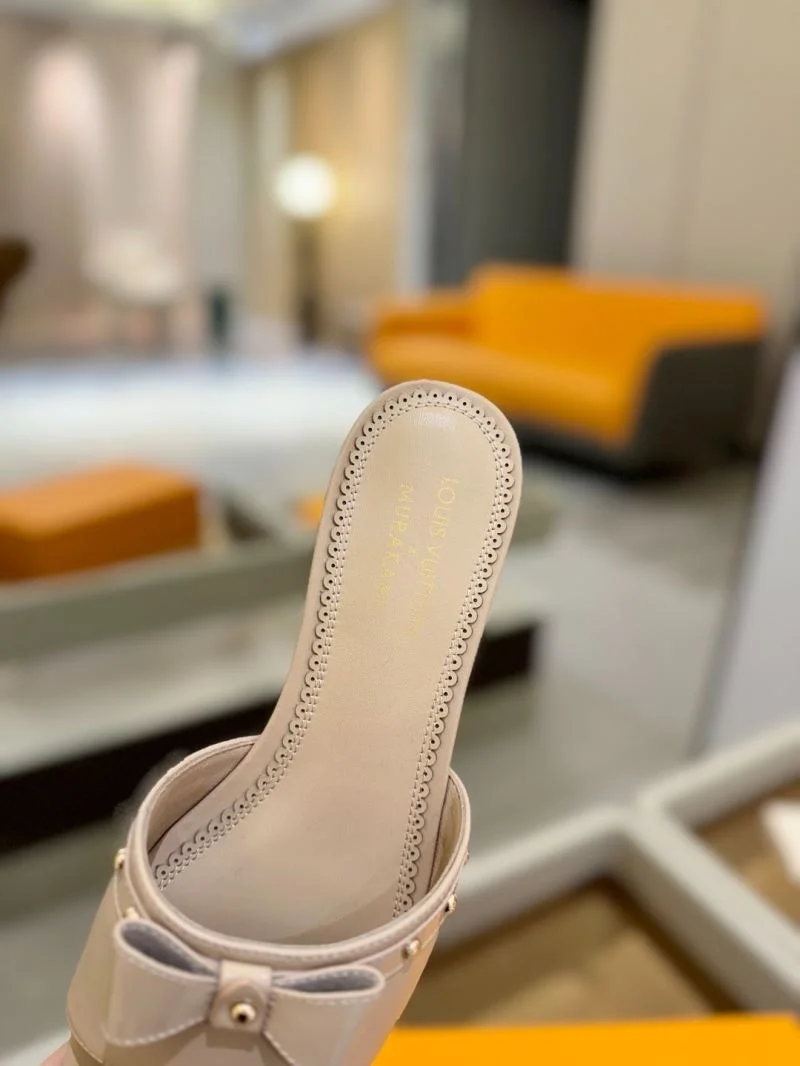 Louis Vuitton Slippers OnTrend 31779