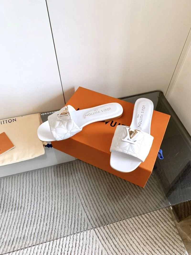 Seasonal Louis Vuitton Slippers 31762