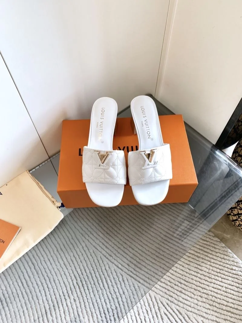 TimelessDesign Louis Vuitton Slippers 31746