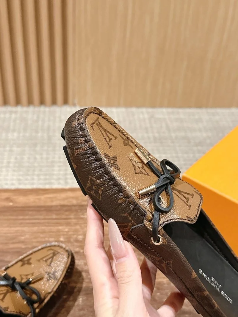 Durable Louis Vuitton Slippers 31745