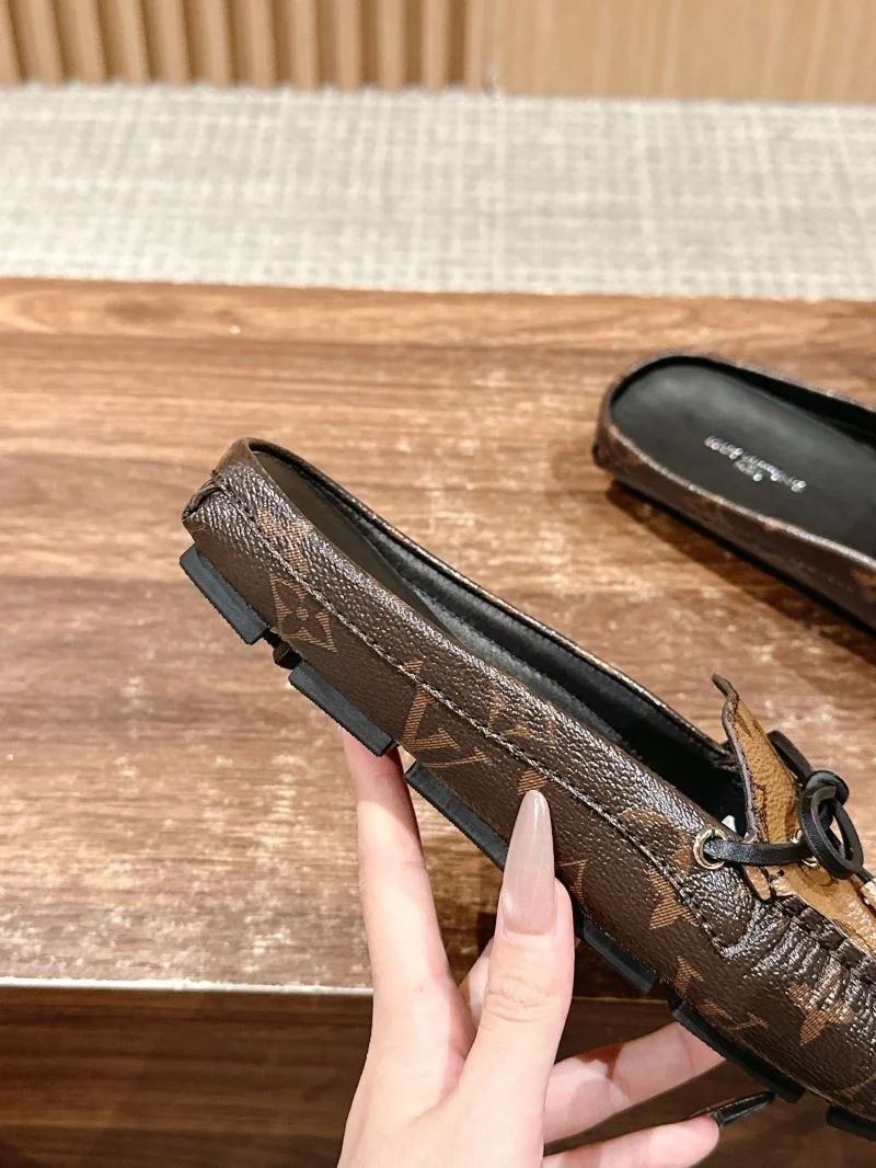 Durable Louis Vuitton Slippers 31745