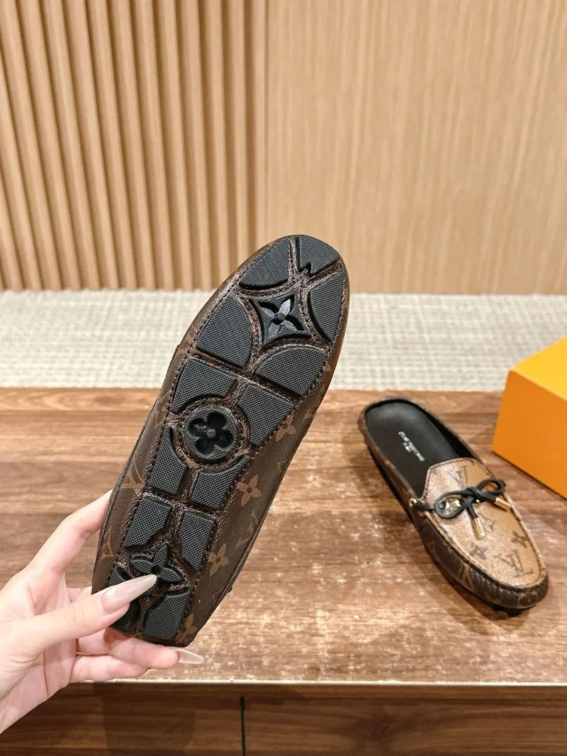 Durable Louis Vuitton Slippers 31745