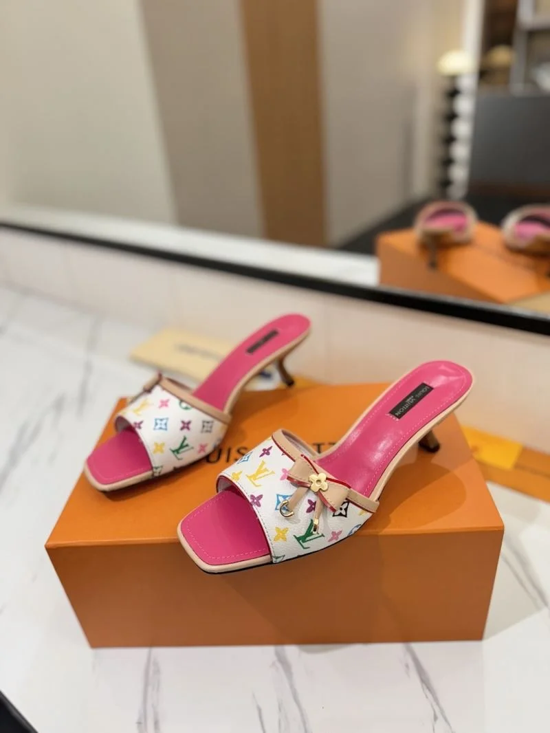 Trendy Louis Vuitton Slippers 31732