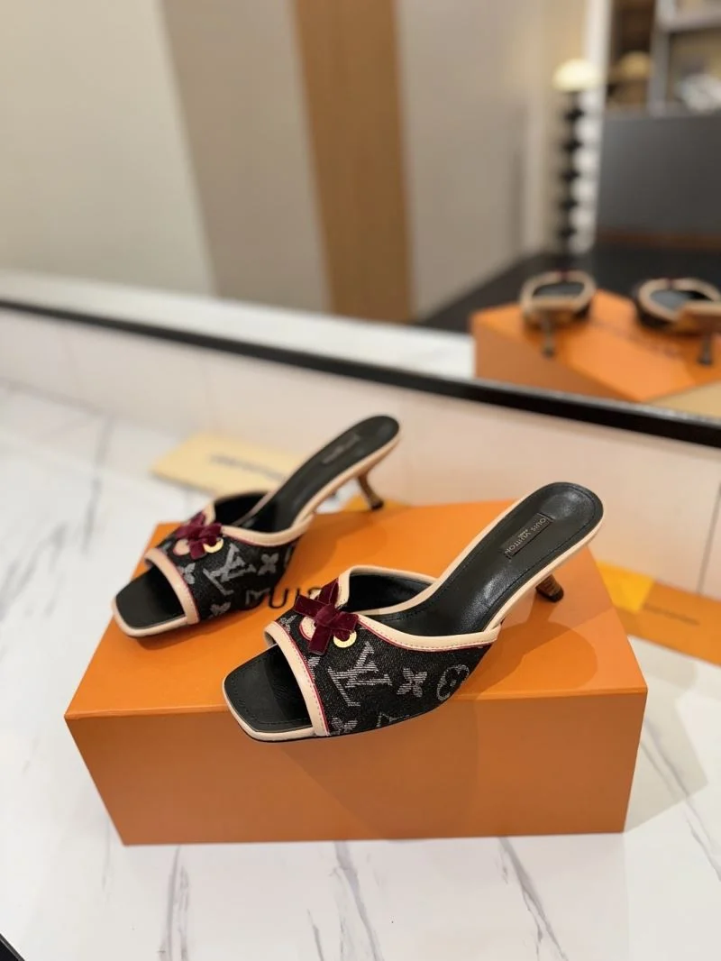 Louis Vuitton Slippers ModernLook 31759