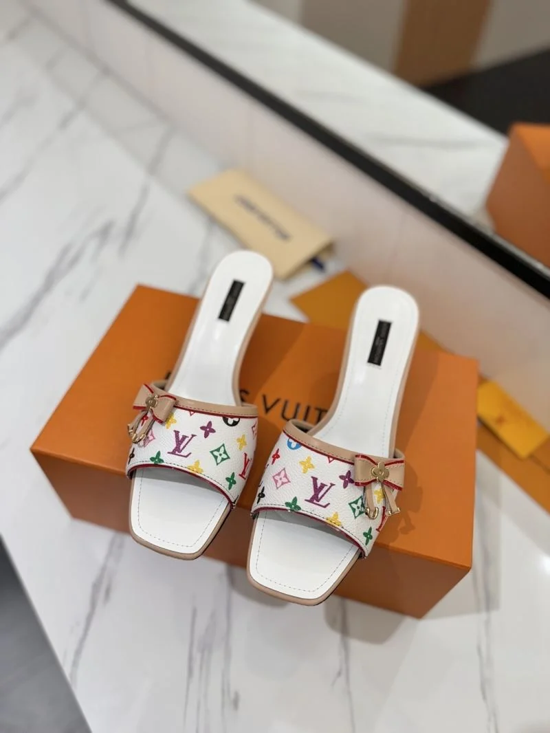 TechFriendly Louis Vuitton Slippers 31751
