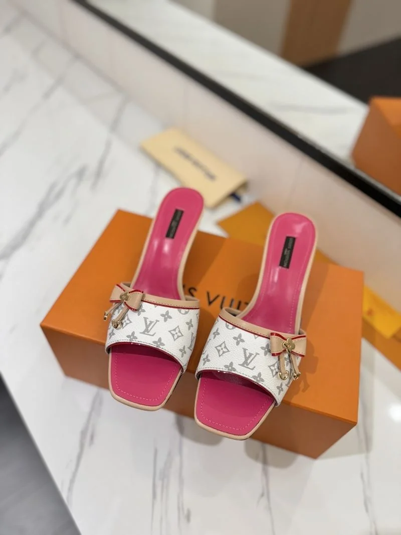 Louis Vuitton Slippers Chic 31749
