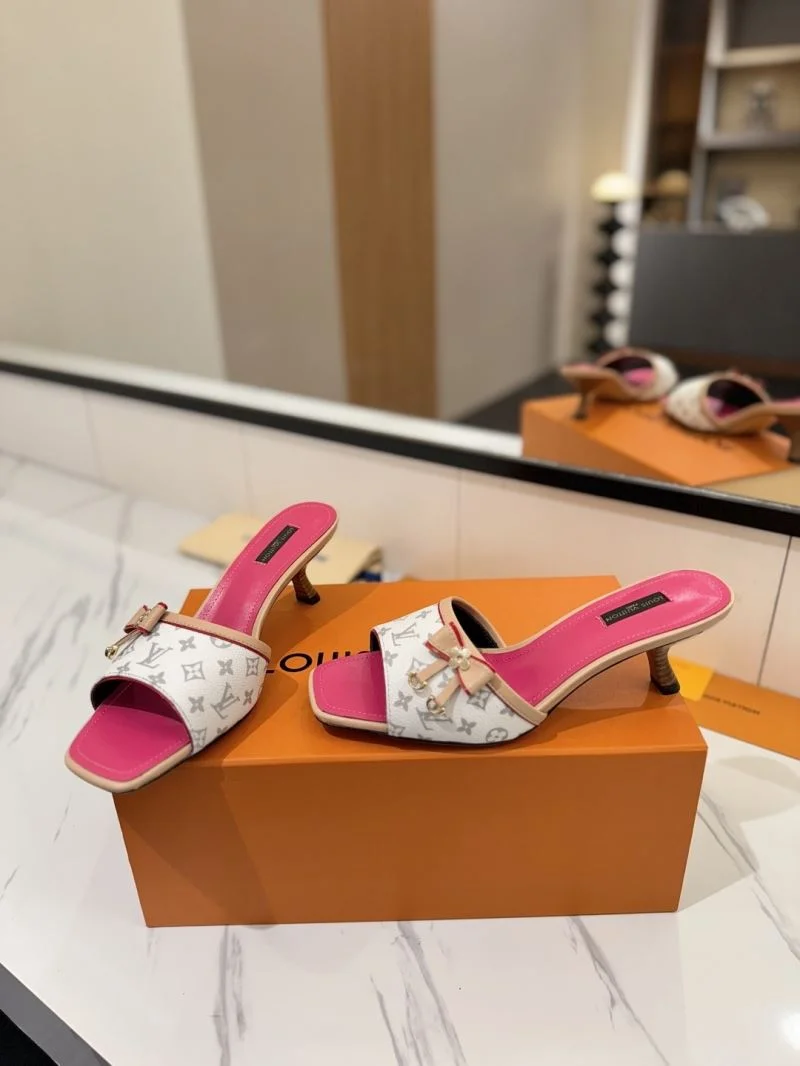 Louis Vuitton Slippers Chic 31749