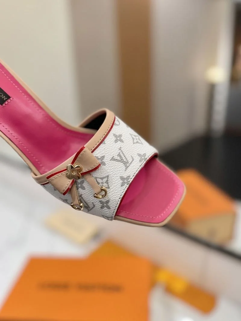 Louis Vuitton Slippers Chic 31749