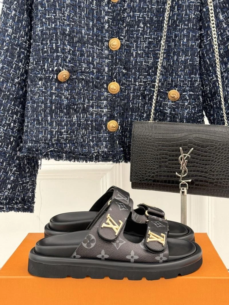 Louis Vuitton Slippers Attractive 31740