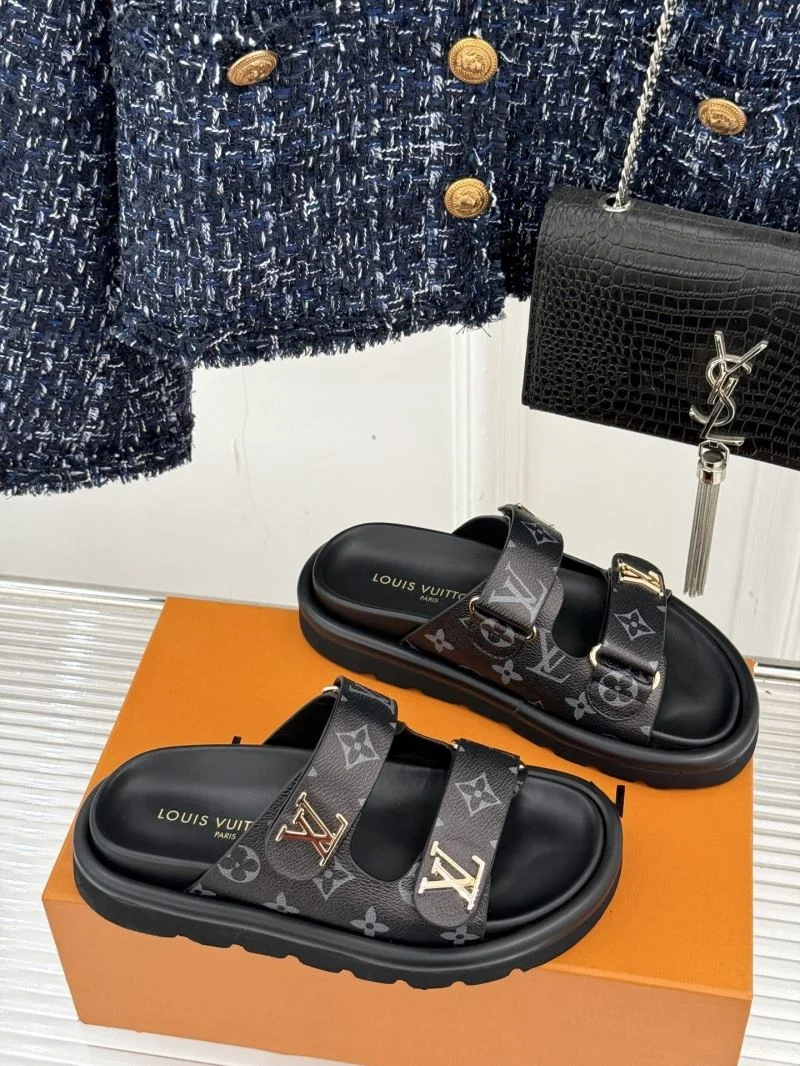 Louis Vuitton Slippers Attractive 31740