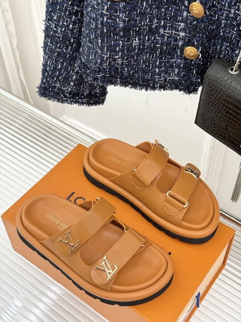 Supportive Louis Vuitton Slippers 31760