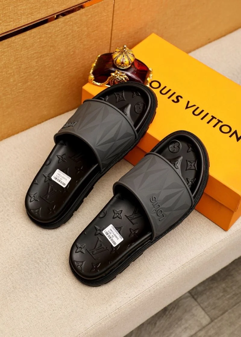 Trendsetting Louis Vuitton Slippers 32686