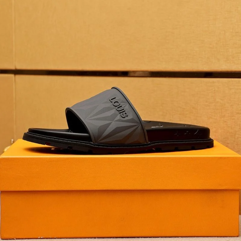 Trendsetting Louis Vuitton Slippers 32686