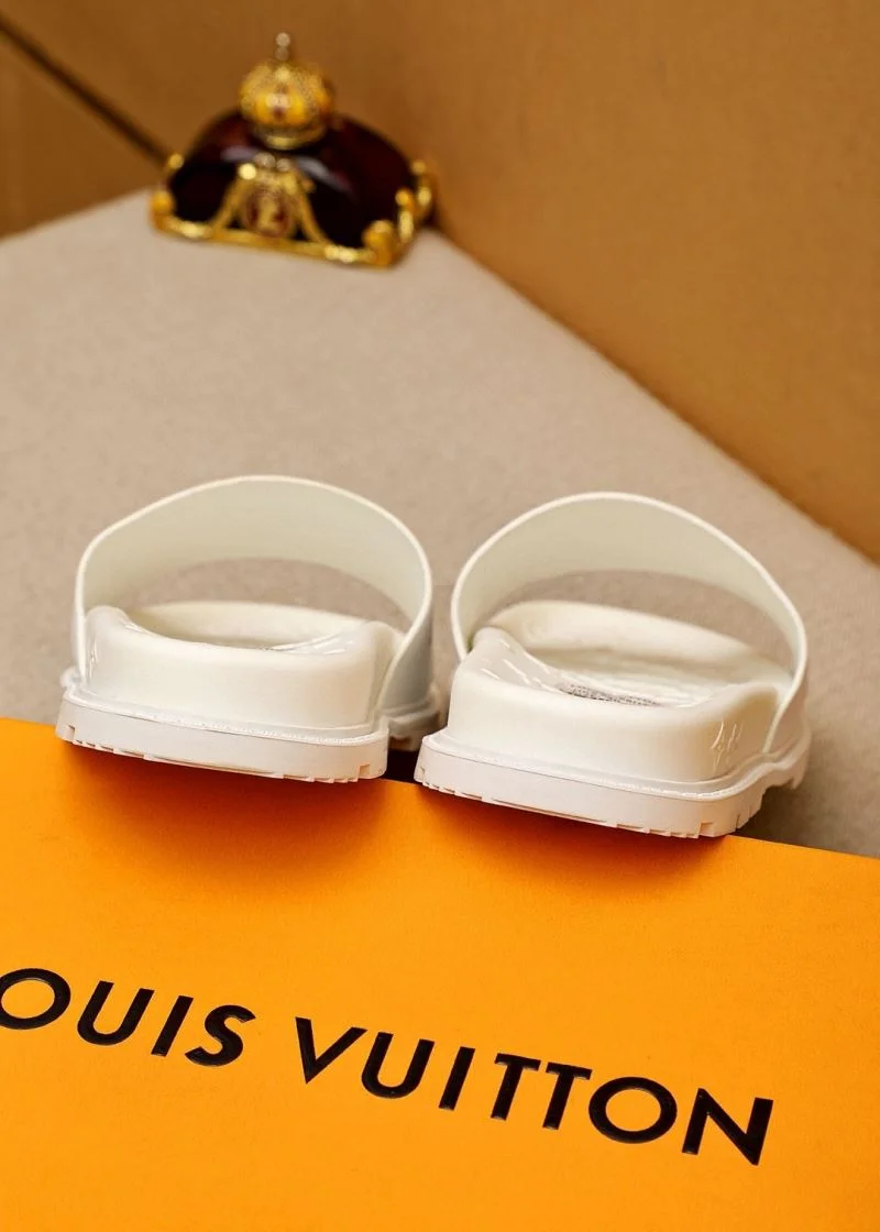 Louis Vuitton Slippers Breathable 32682