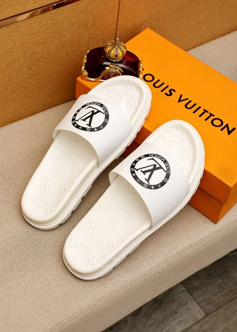 OnTrend Louis Vuitton Slippers 32690