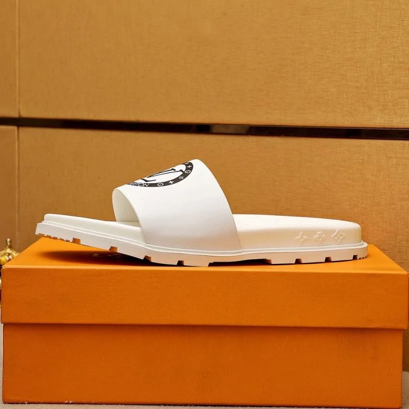 OnTrend Louis Vuitton Slippers 32690