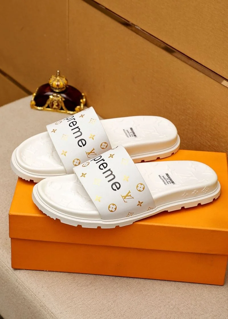 Packable Louis Vuitton Slippers 32688
