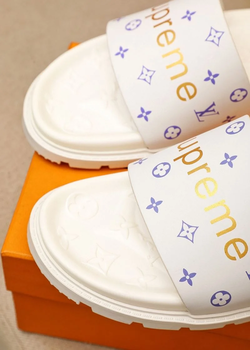 Louis Vuitton Slippers Sophisticated 32679