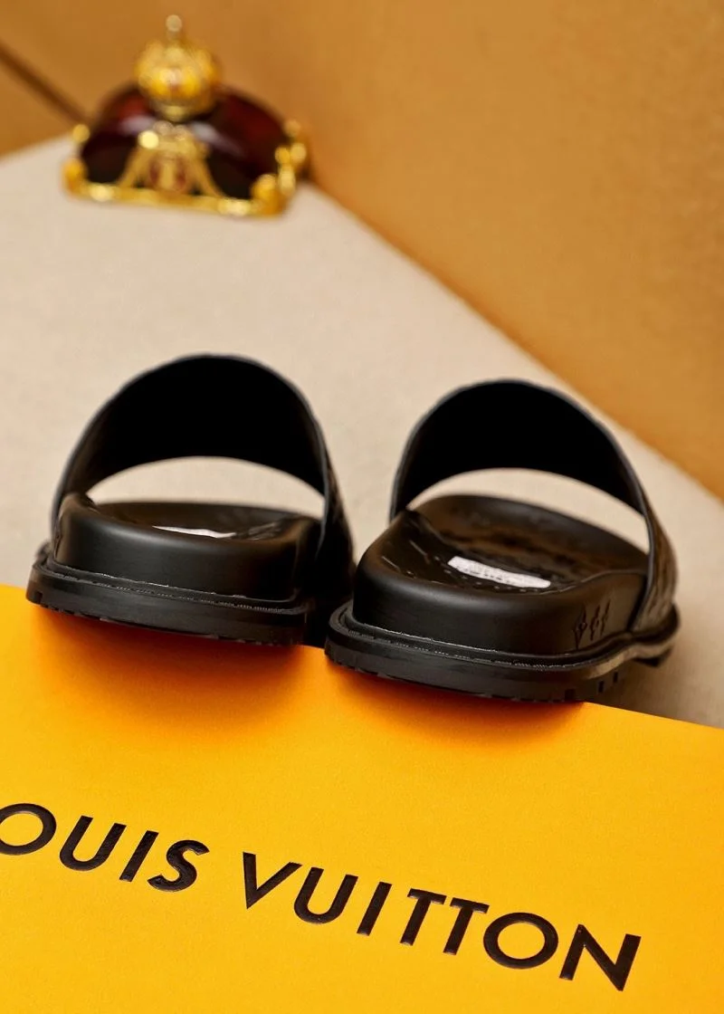 OdorResistant Louis Vuitton Slippers 32672