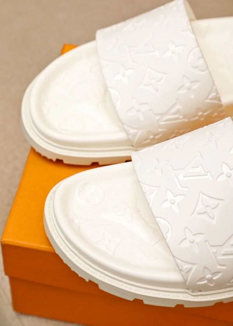 Louis Vuitton Slippers Modern 32680