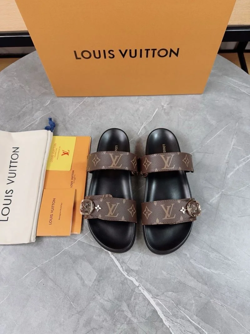 Fashionable Louis Vuitton Slippers 32660