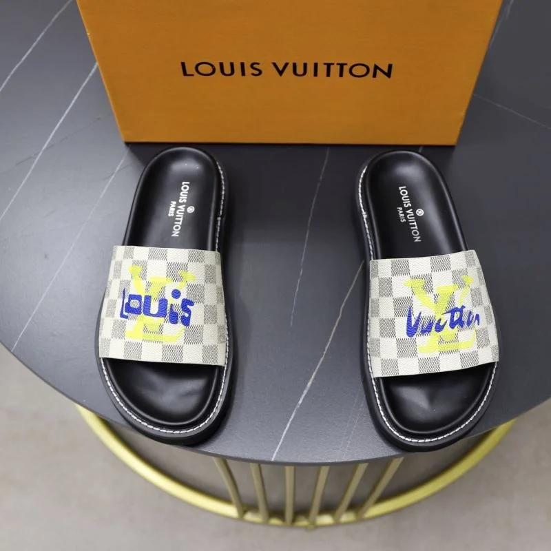 SmoothTexture Louis Vuitton Slippers 32655