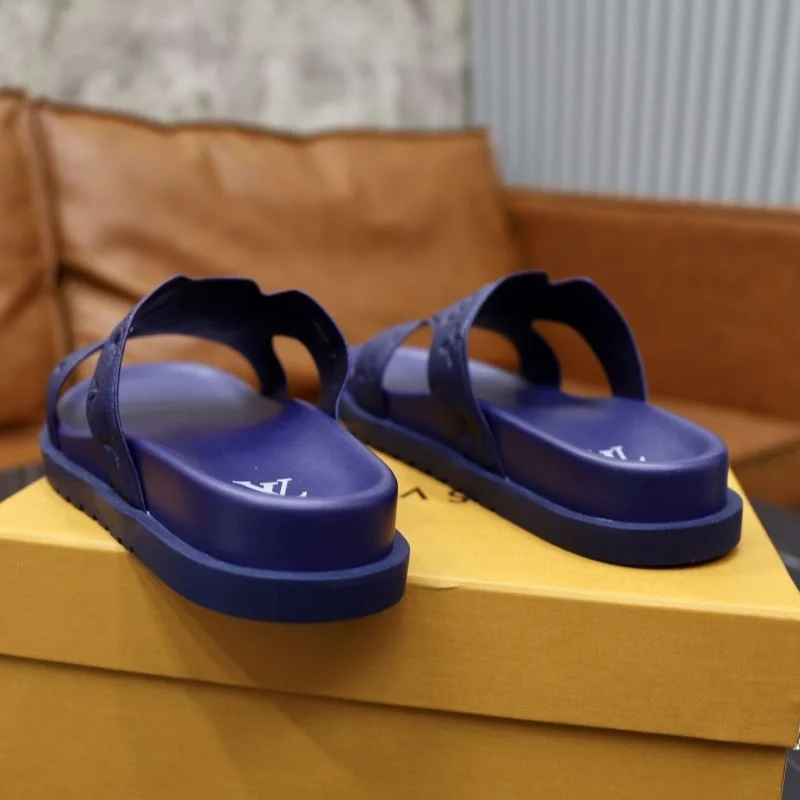 Premium Louis Vuitton Slippers 32647