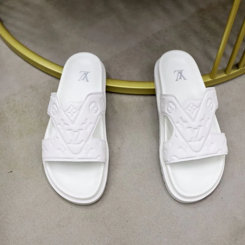 Louis Vuitton Slippers Attractive 32648