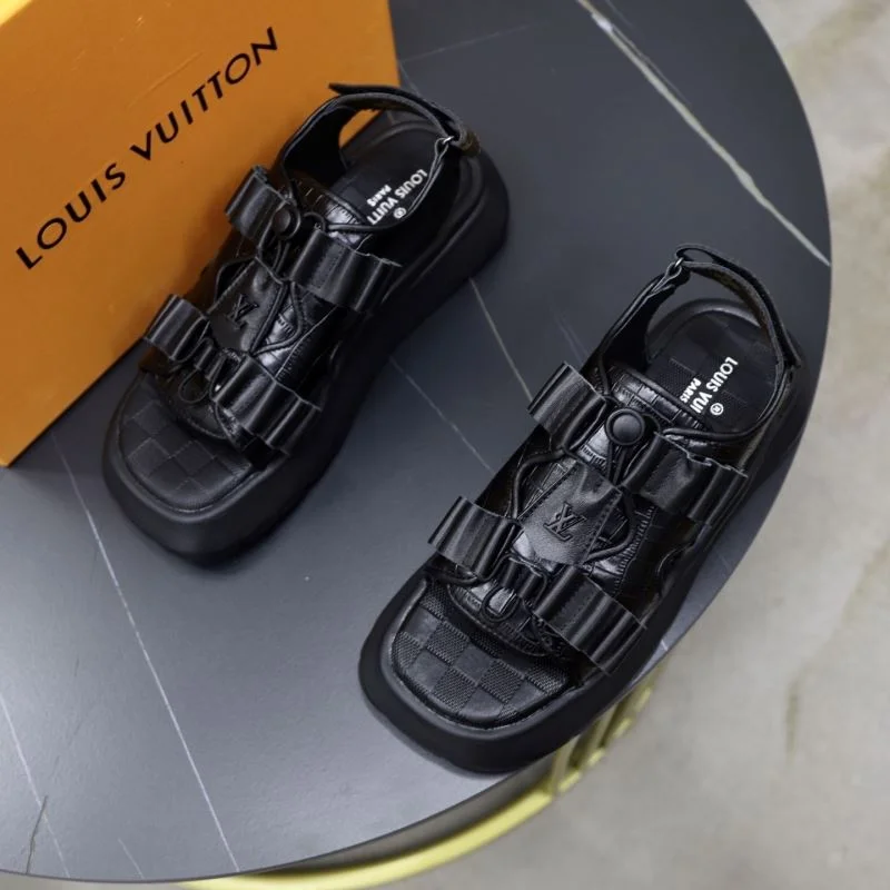 Timeless Louis Vuitton Slippers 32652