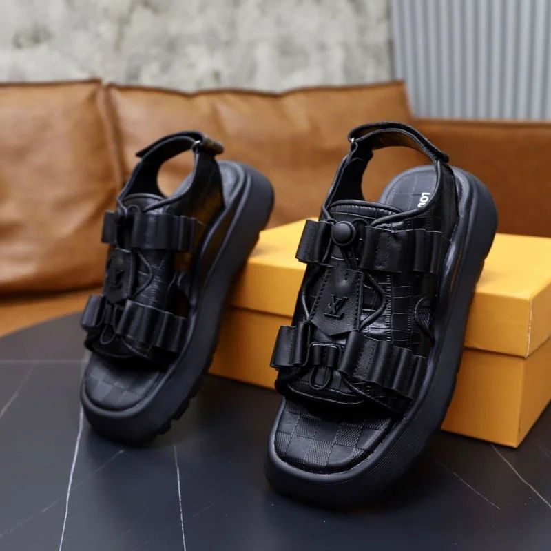 Timeless Louis Vuitton Slippers 32652