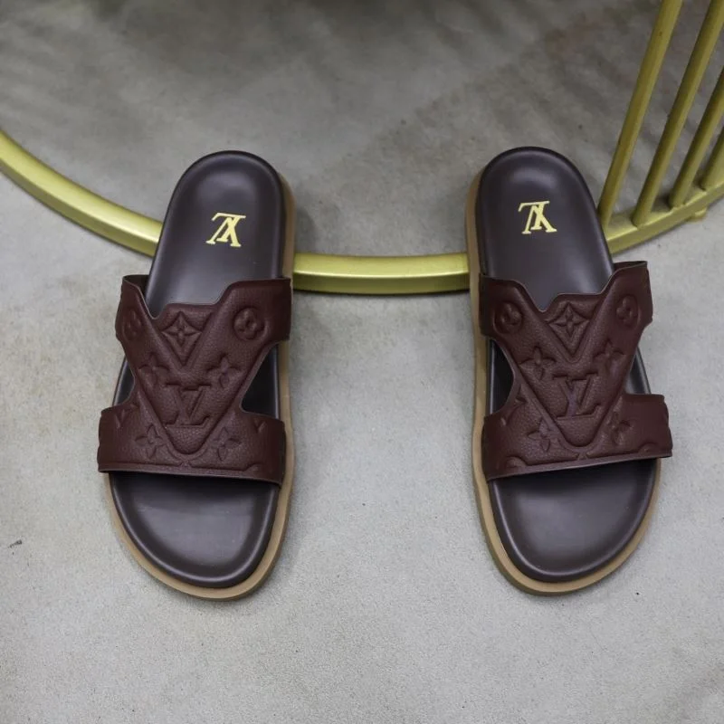 Louis Vuitton Slippers Sleek 32646