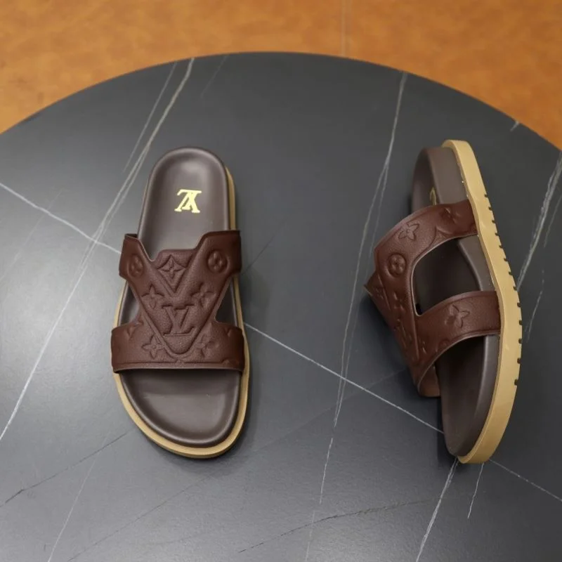 Louis Vuitton Slippers Sleek 32646